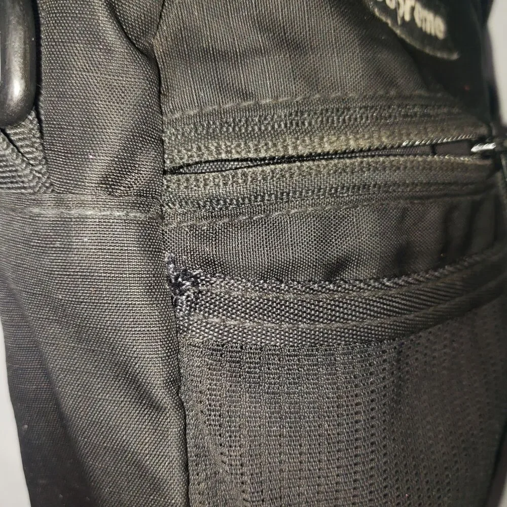 SUPREME SS17 Black Cross Body Nylon Bag Unisex Hiking Camping